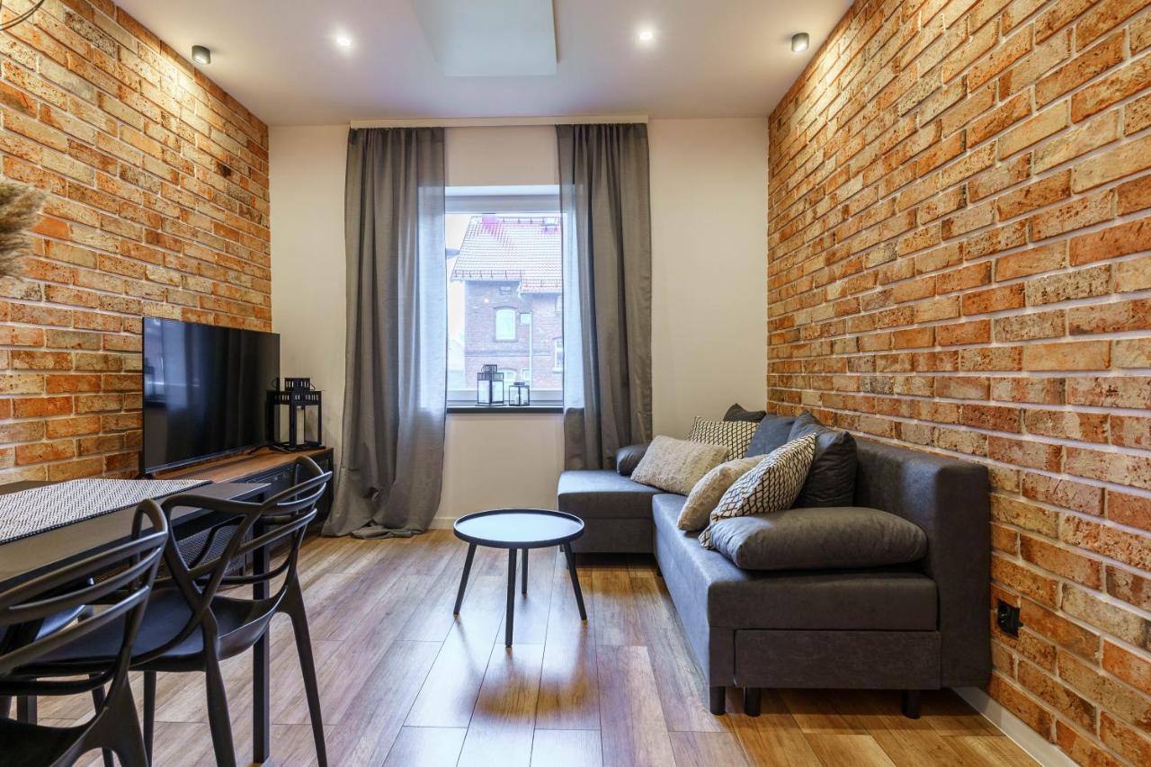 Loftowy Apartament W Sercu Slaska ルダ・シロンスカ エクステリア 写真